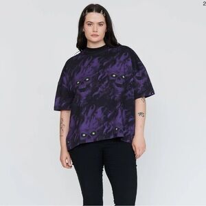 Lazy Oaf Flaming Skull Big Square Tee